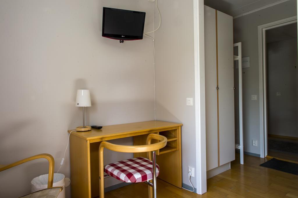 Hotell Sjoevillan Upplands-Väsby Extérieur photo
