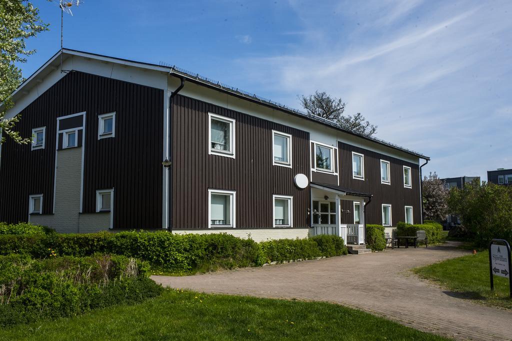 Hotell Sjoevillan Upplands-Väsby Extérieur photo