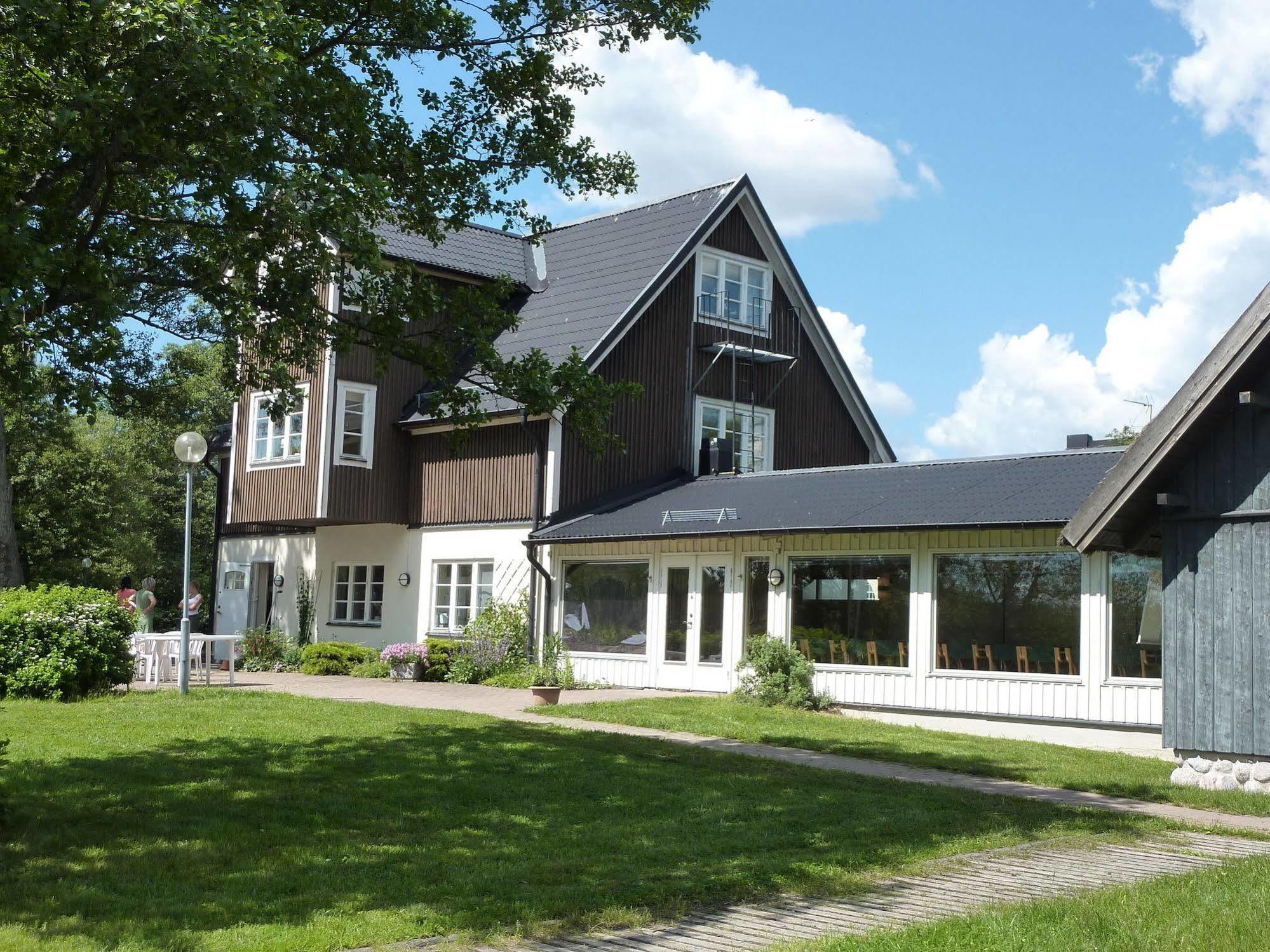 Hotell Sjoevillan Upplands-Väsby Extérieur photo