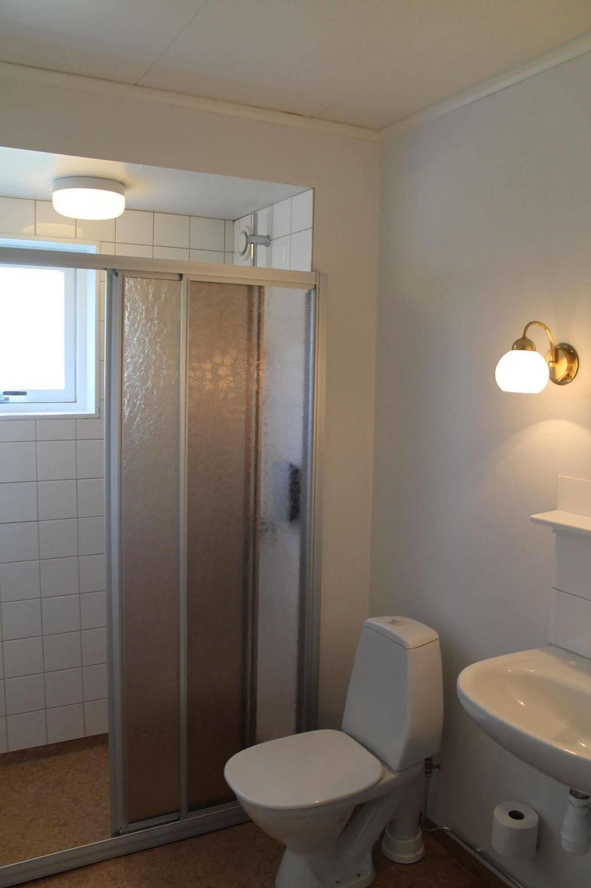 Hotell Sjoevillan Upplands-Väsby Extérieur photo